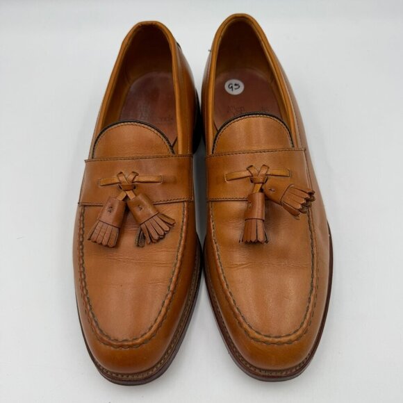 Allen Edmonds Wingham Tassel Loafers Tan Leather Mens Size 9.5D Classic Slip-On - Picture 1 of 9